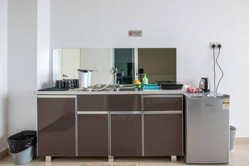 2Bedrooms Maritime Seaview Luxury Suite 2Carpark 2-9Pax Jelutong Ngoại thất bức ảnh